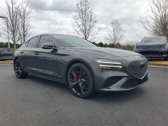 Used 2023 Genesis G70 3.3T w/ Sport Prestige Package image 3