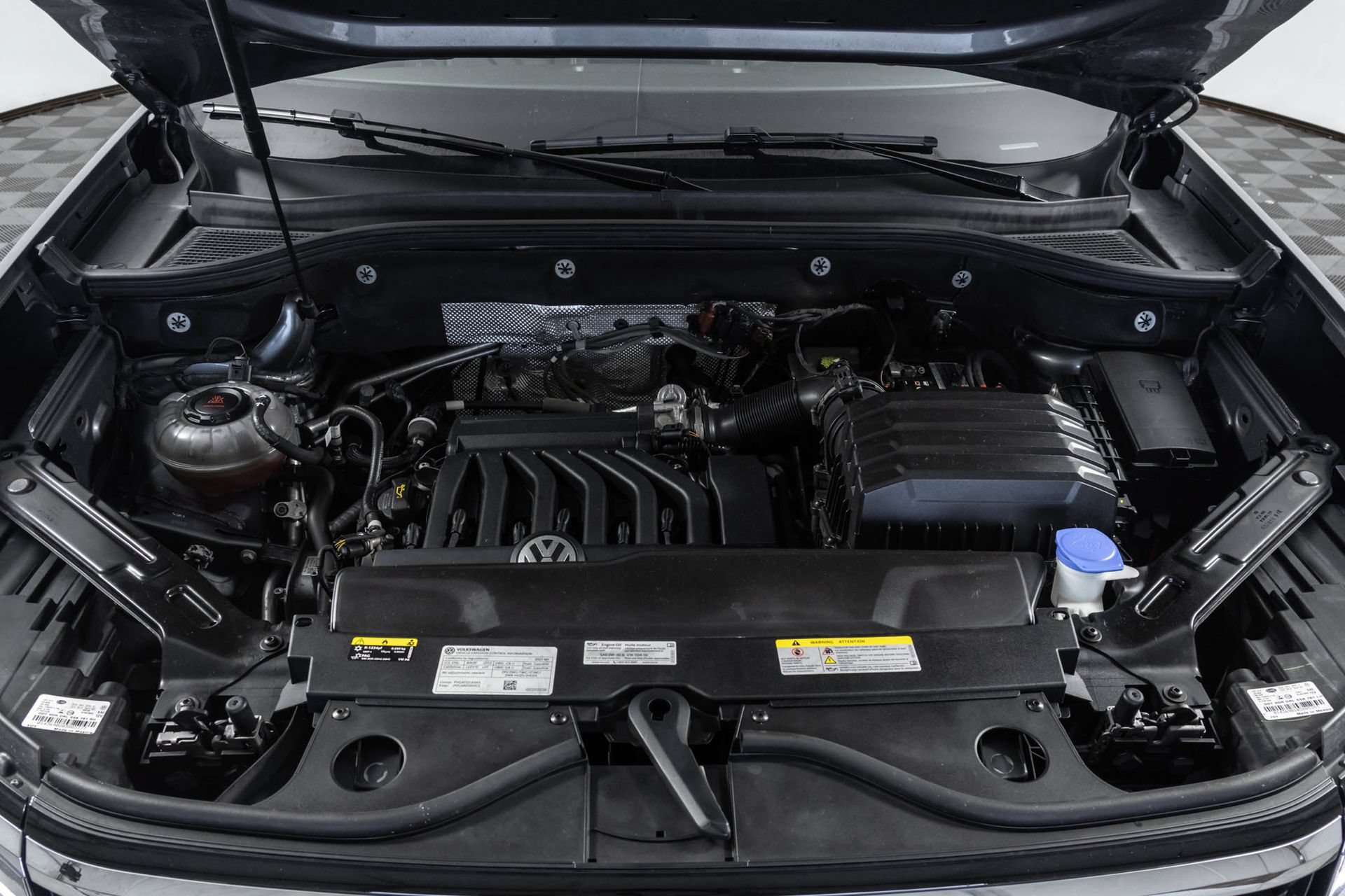 Used 2023 Volkswagen Atlas SE AWD/4WD image 48