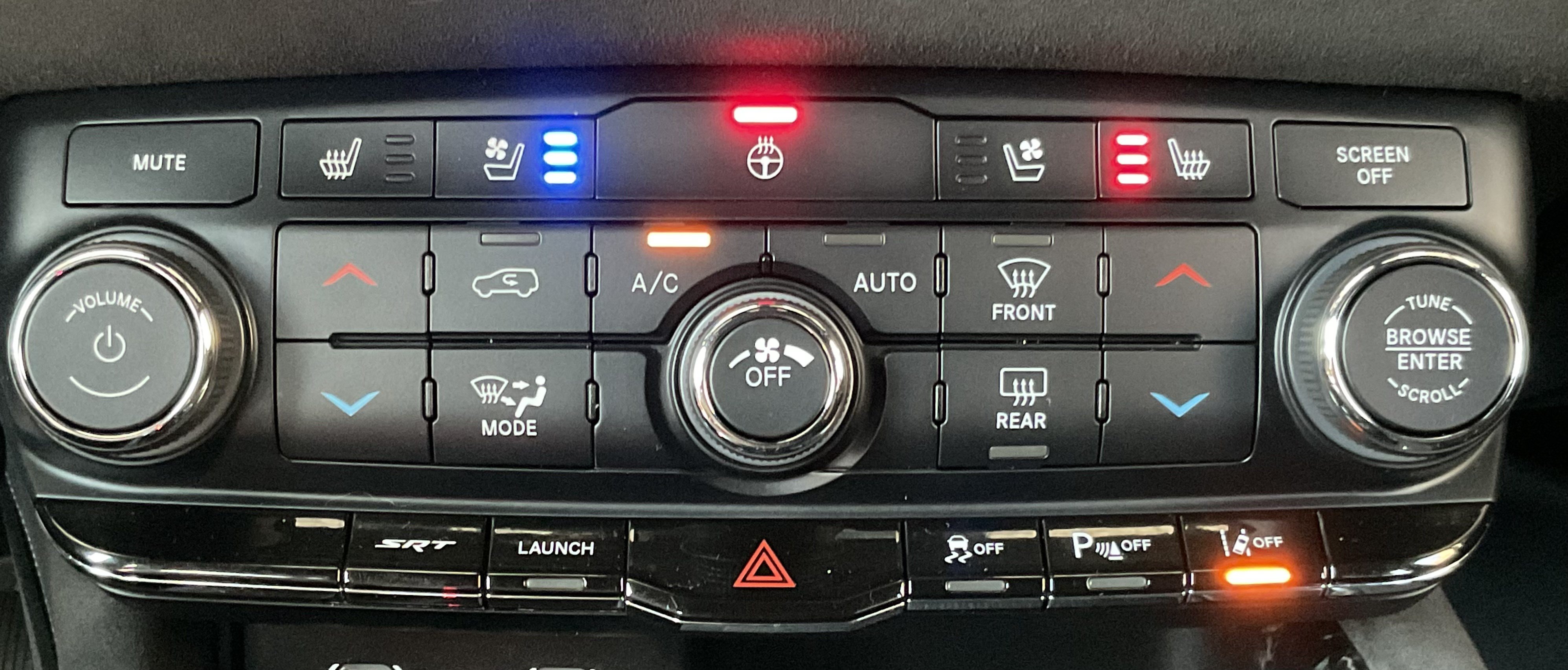 Used 2022 Dodge Durango SRT w/ SRT Interior Appearance Group AWD/4WD image 17