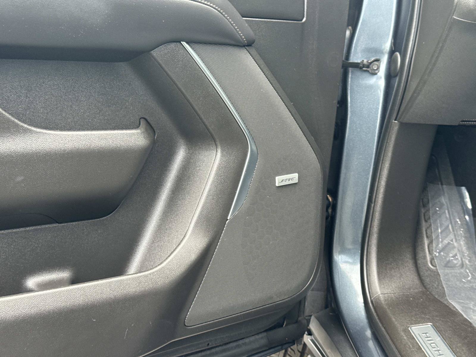 Used 2021 Chevrolet Suburban High Country RWD image 20