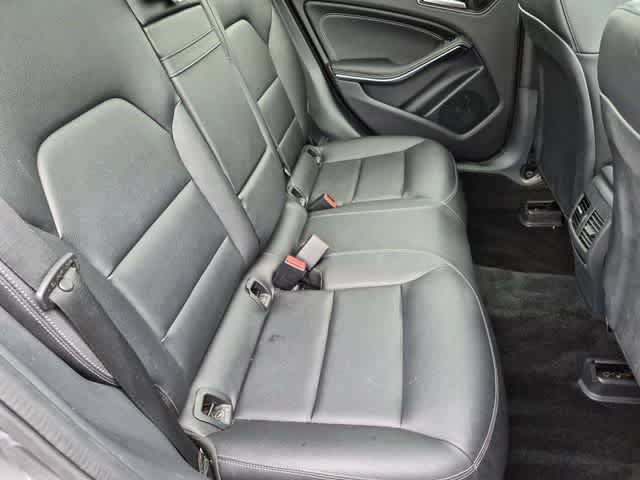 Used 2017 Mercedes-Benz GLA 250 4MATIC image 21