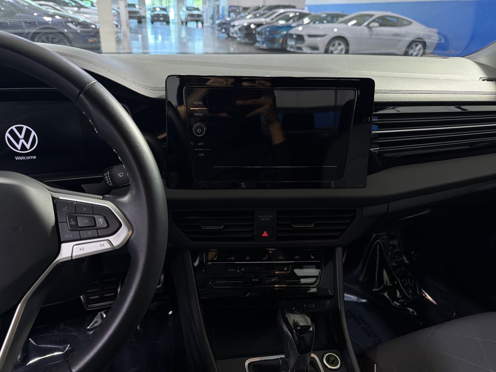 Used 2025 Volkswagen Jetta Sport FWD image 19