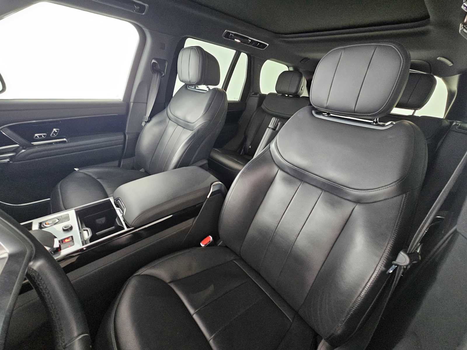 Used 2023 Land Rover Range Rover SE AWD/4WD image 21