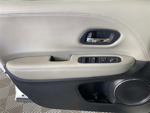 Used 2019 Honda HR-V EX-L image 24