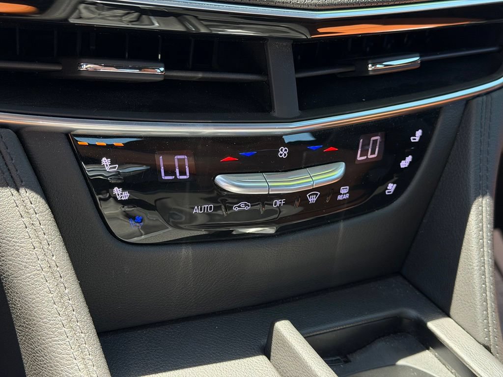 Used 2017 Cadillac CT6 Luxury AWD/4WD image 28
