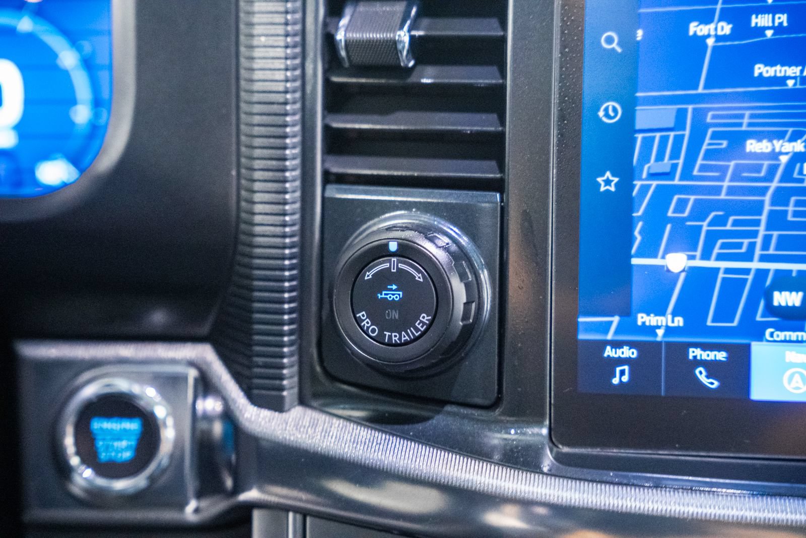 Certified 2025 Ford F150 Raptor AWD/4WD image 26