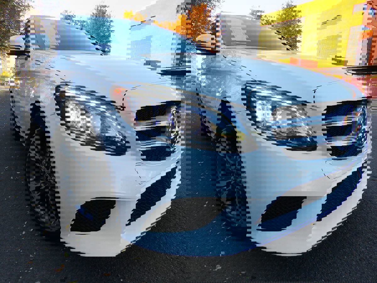 Used 2021 Mercedes-Benz C 300 Sedan image 11