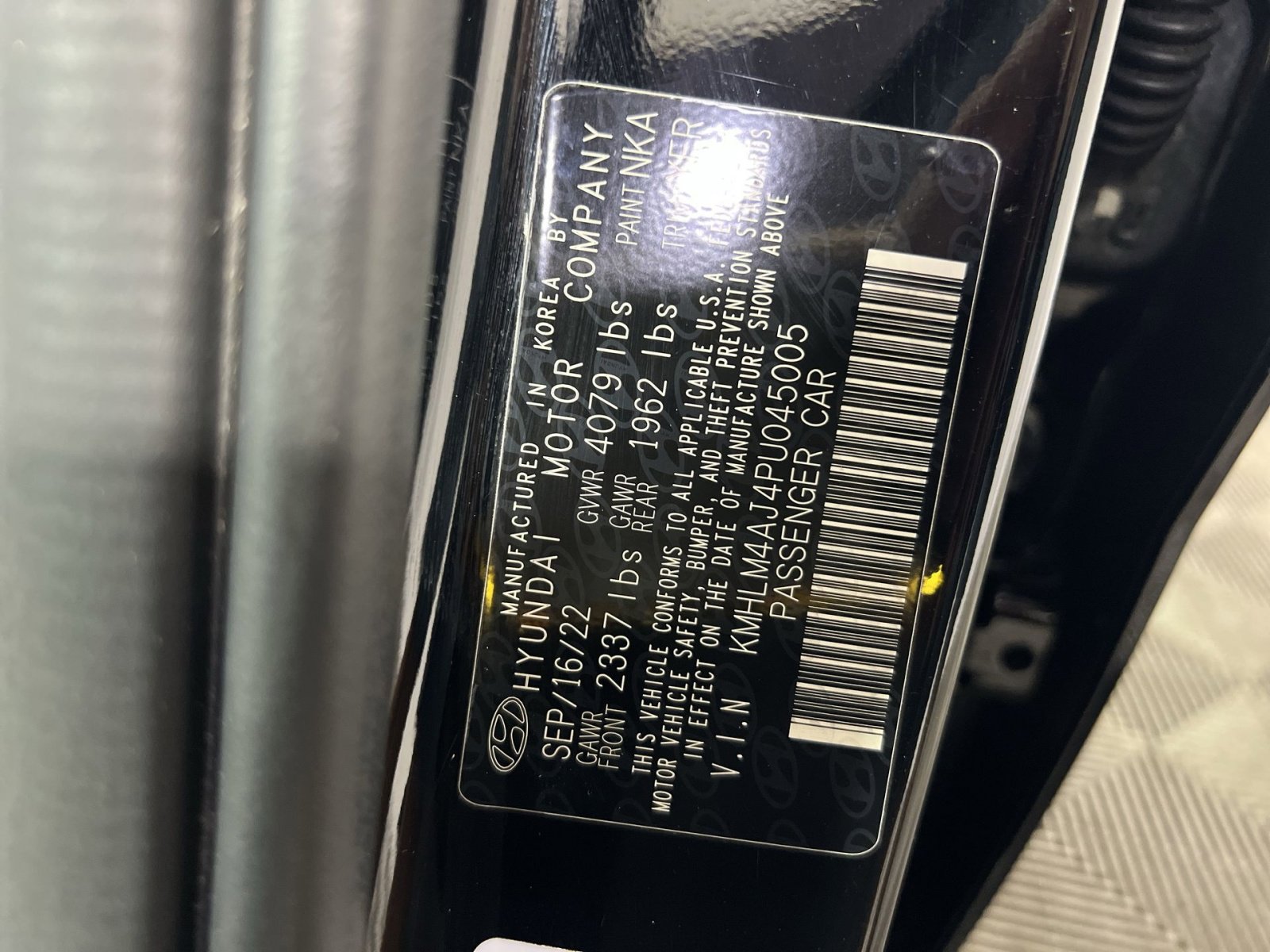 Used 2023 Hyundai Elantra Blue w/ Preferred Accessory Package FWD image 30