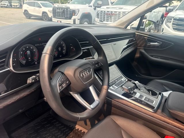 Used 2023 Audi Q7 3.0T Premium Plus AWD/4WD image 10