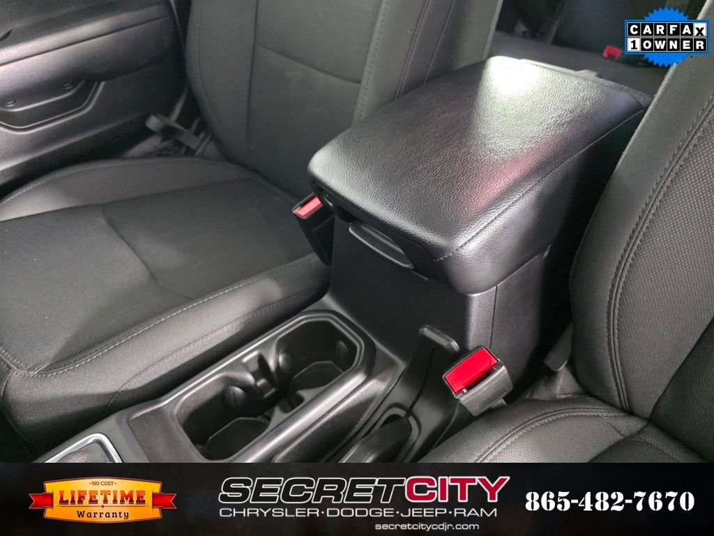 Used 2022 Jeep Wrangler Unlimited Sport image 25