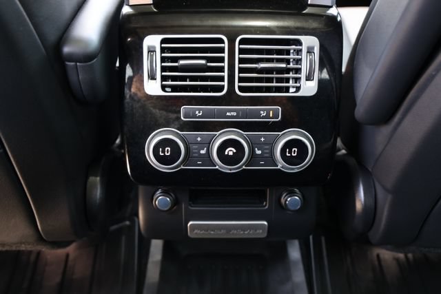 Used 2016 Land Rover Range Rover Supercharged AWD/4WD image 31
