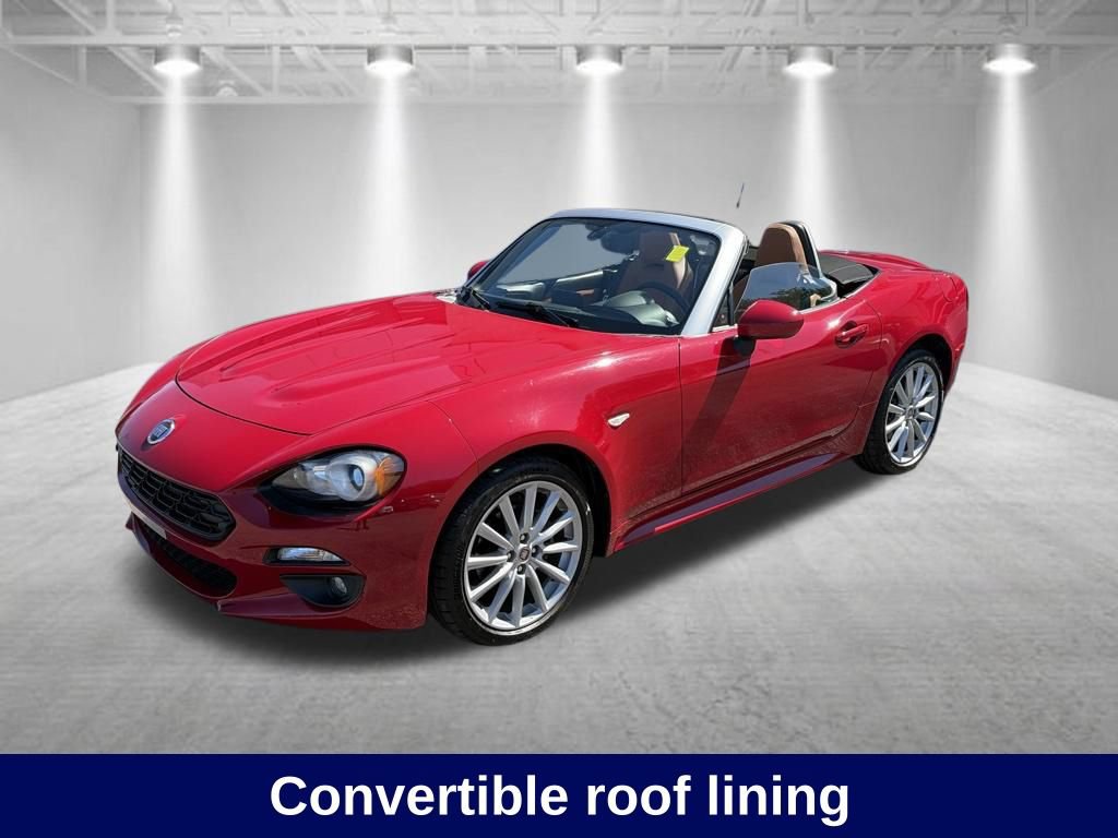 Used 2017 FIAT 124 Spider Lusso RWD image 28