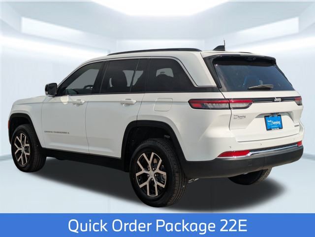 New 2025 Jeep Grand Cherokee Limited w/ Luxury Tech Group II image 4