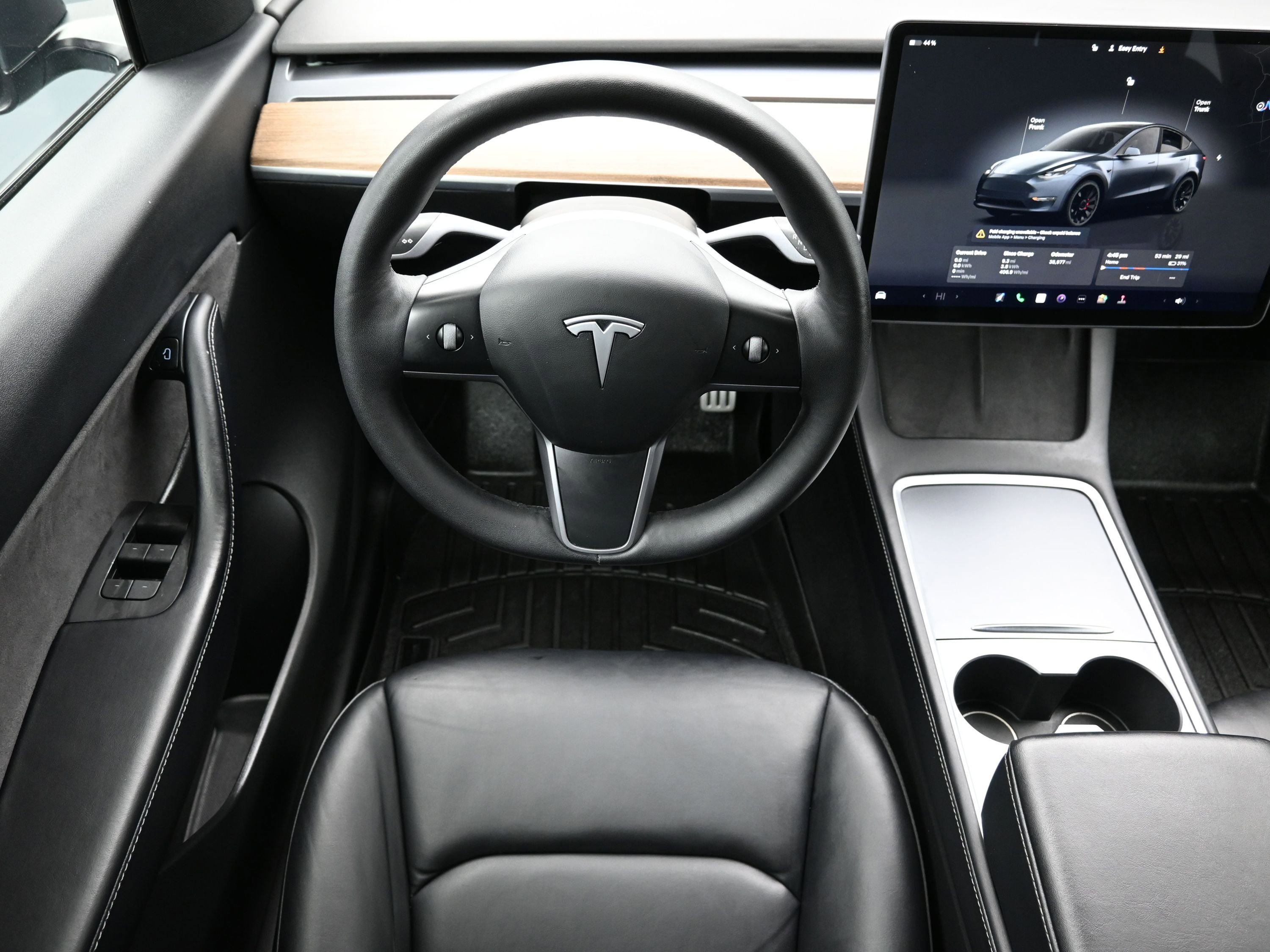 Used 2022 Tesla Model Y Performance image 23