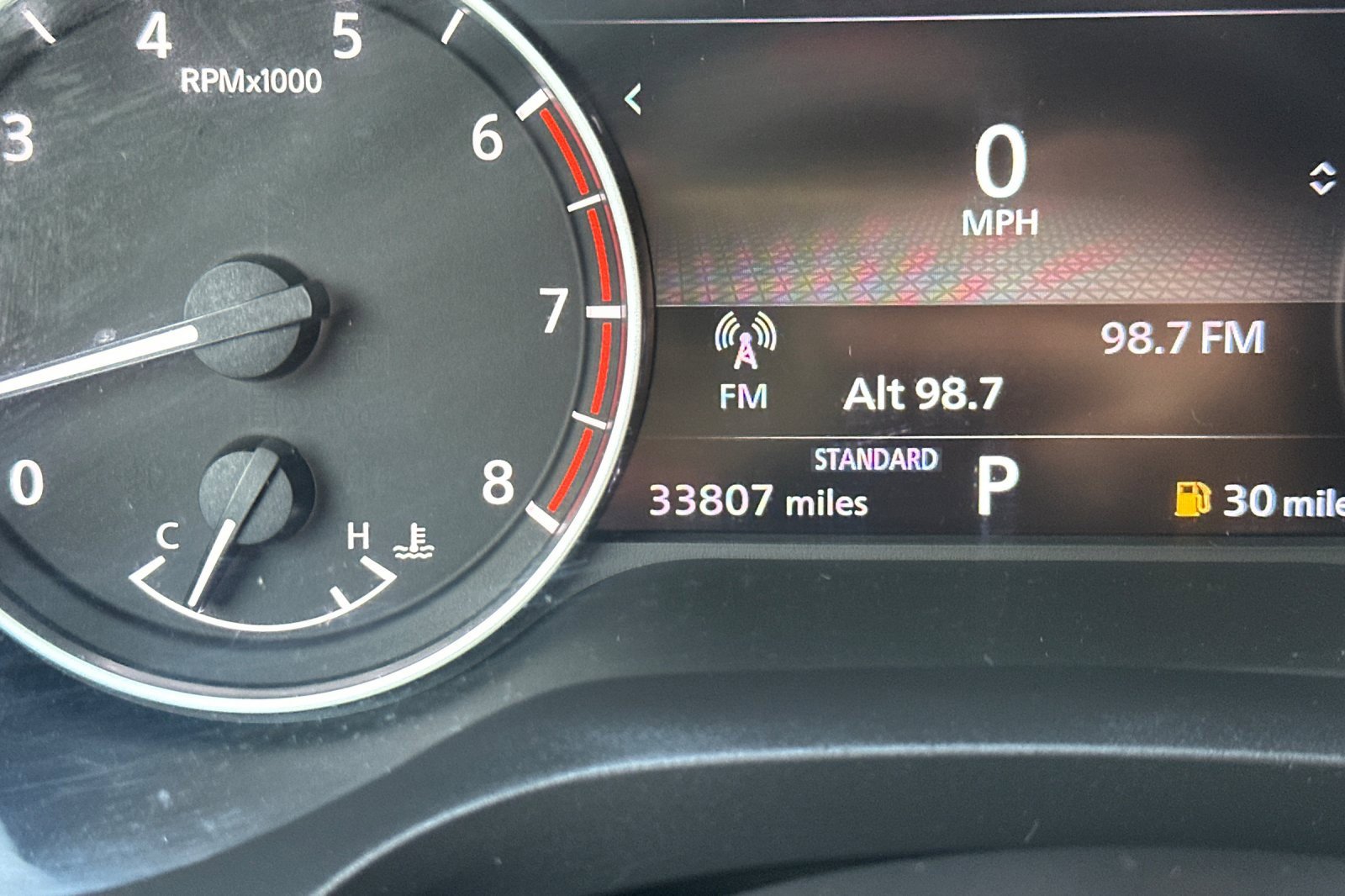 Used 2022 Nissan Rogue SV image 34