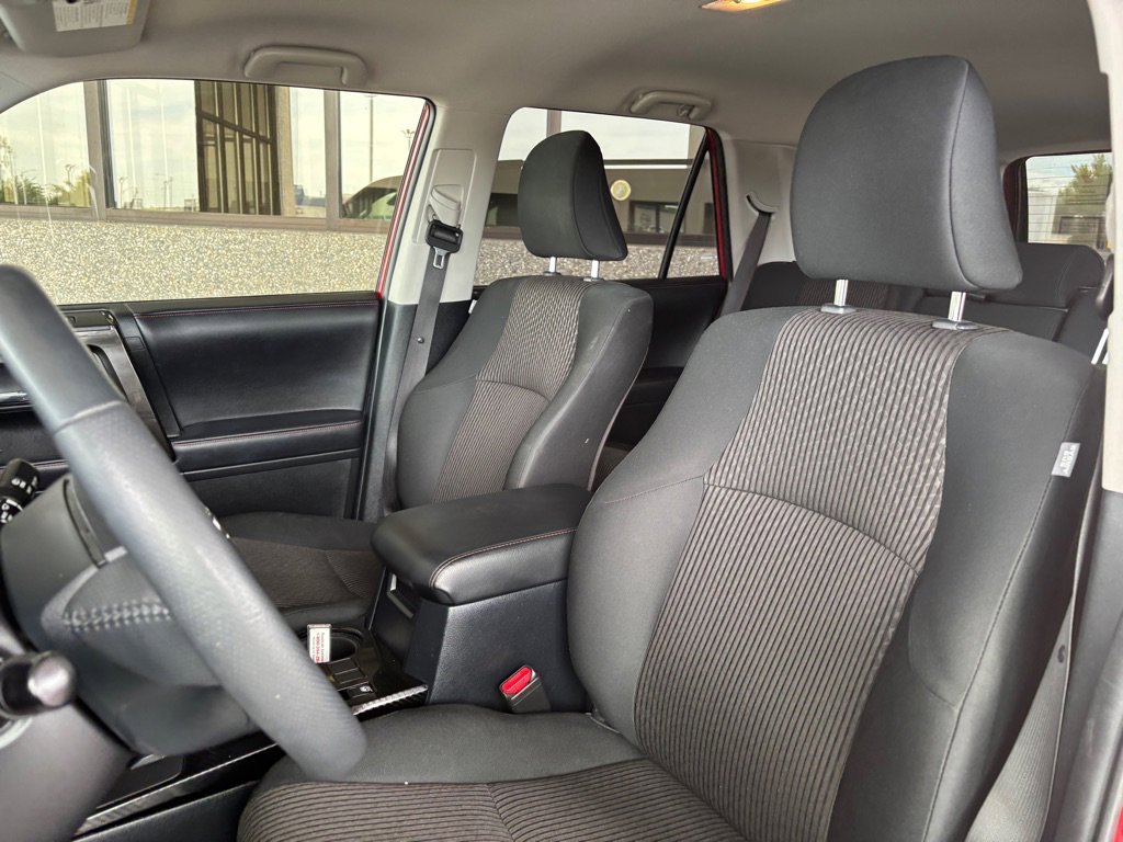 Used 2024 Toyota 4Runner TRD Off-Road image 6