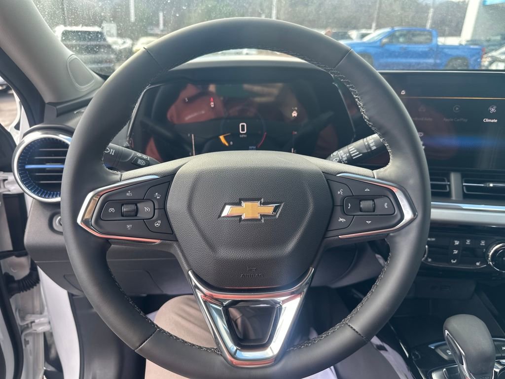 New 2025 Chevrolet Trax LT w/ LT Convenience Package image 36