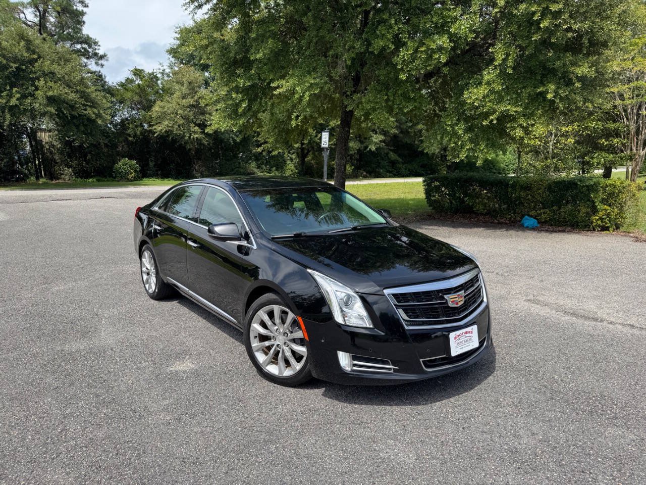 Used 2017 Cadillac XTS Luxury FWD image 8