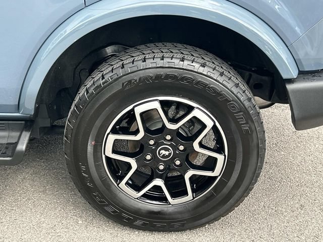 Certified 2025 Ford Bronco Outer Banks AWD/4WD image 12