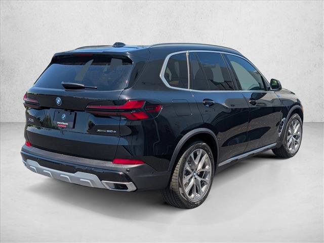 New 2026 BMW X5 xDrive50e w/ Executive Package AWD/4WD image 5