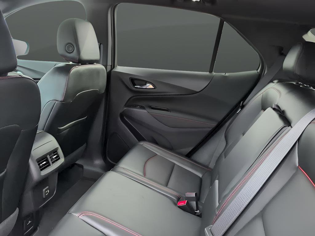 Used 2024 Chevrolet Equinox RS w/ RS Leather Package image 22