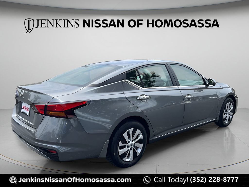 New 2025 Nissan Altima 2.5 S FWD image 3