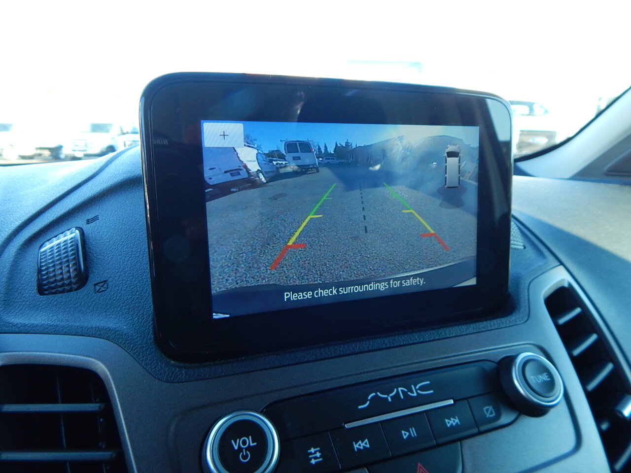 Used 2022 Ford Transit Connect XL image 23