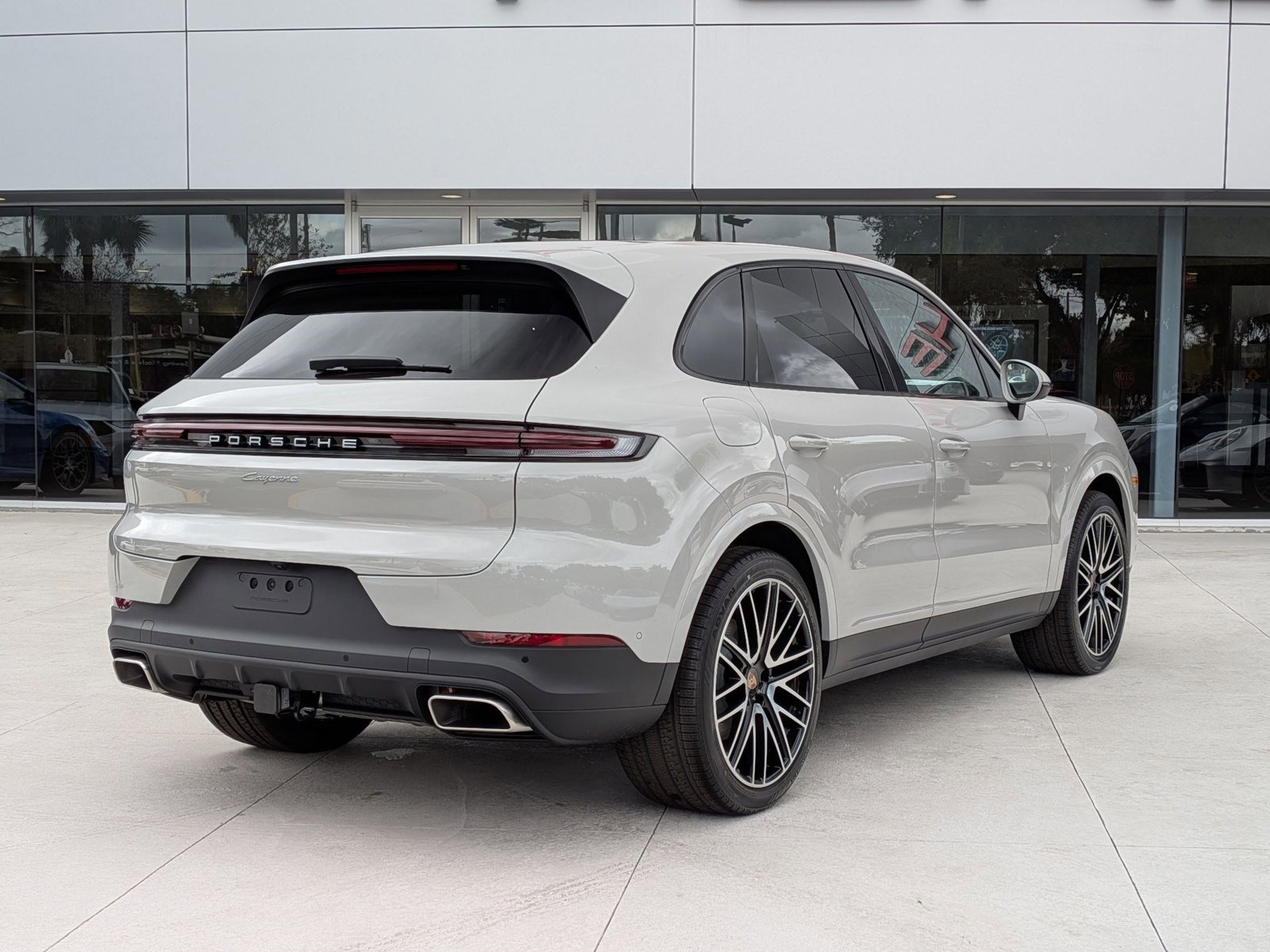 New 2026 Porsche Cayenne AWD/4WD image 9