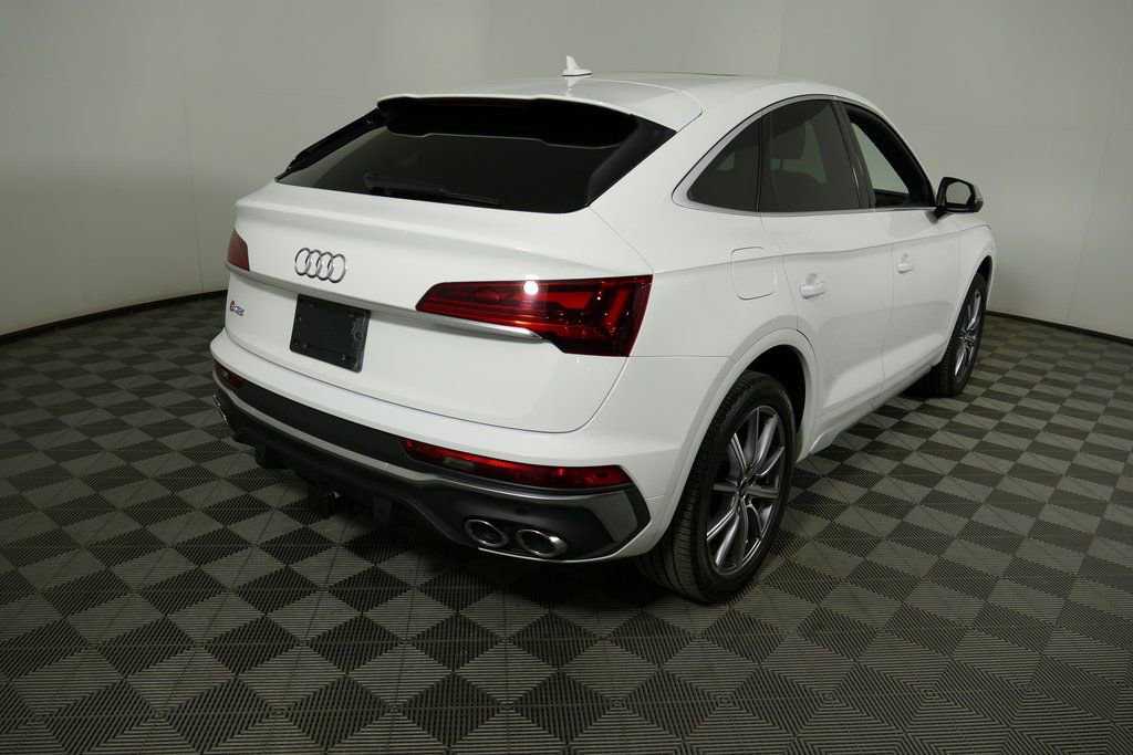 Used 2023 Audi SQ5 Premium w/ Convenience Package image 3