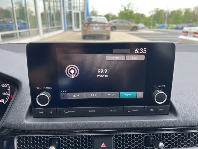 Certified 2023 Honda Civic EX image 28