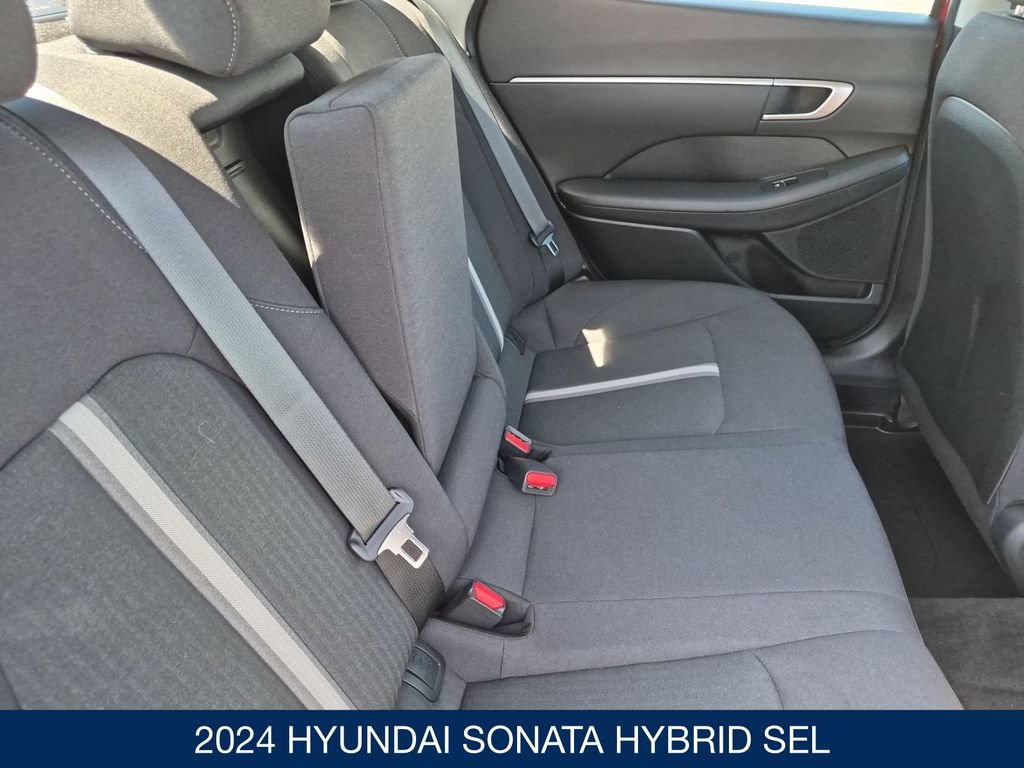 Certified 2024 Hyundai Sonata SEL FWD image 30
