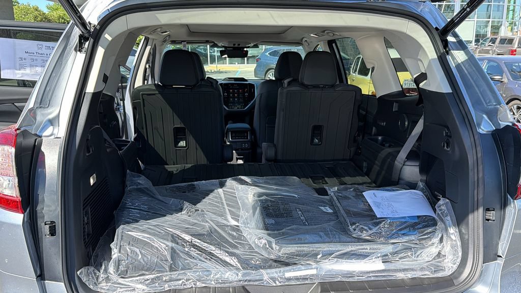 New 2026 Subaru Ascent Limited AWD/4WD image 13