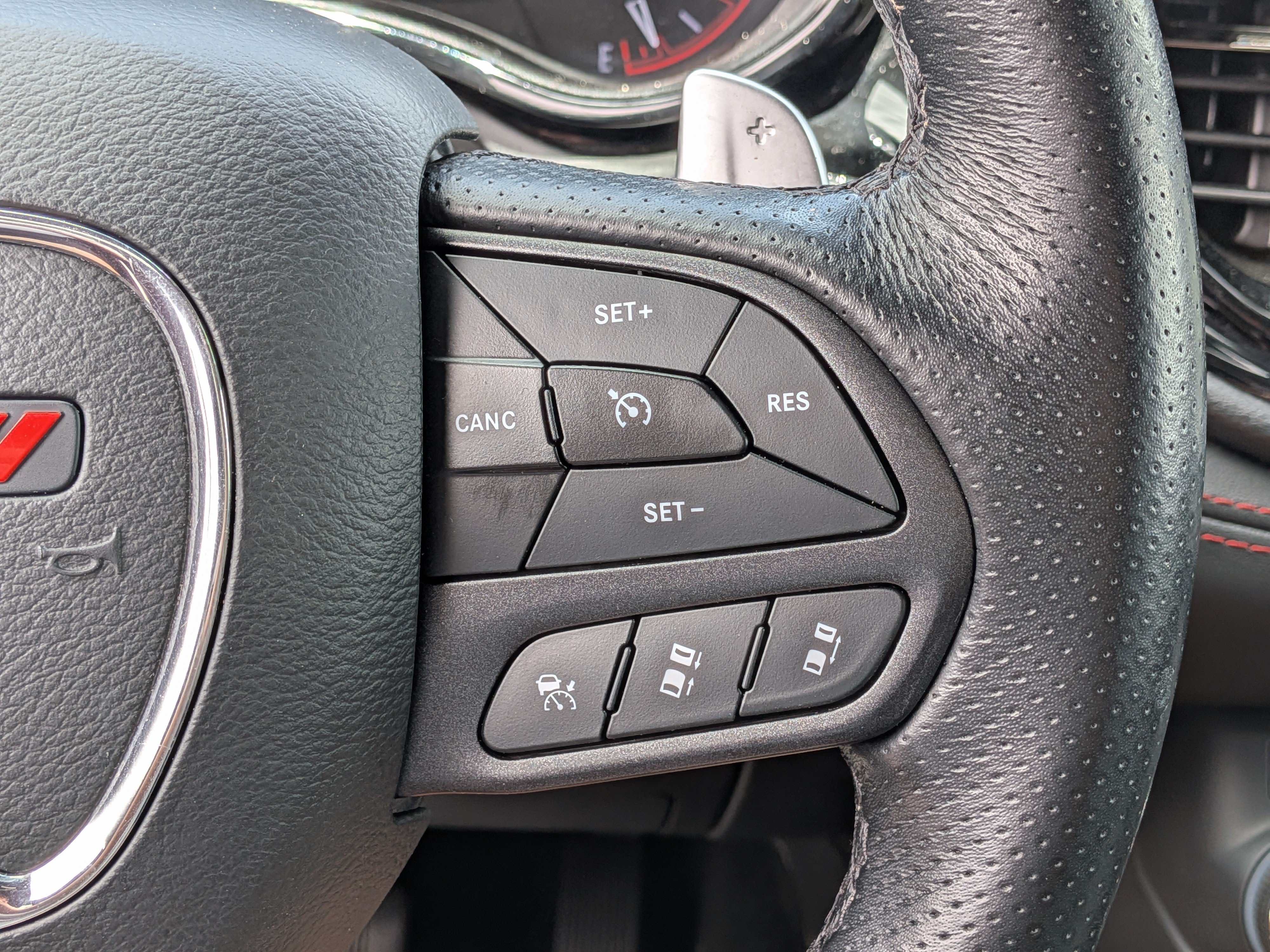 Used 2024 Dodge Durango GT RWD image 26
