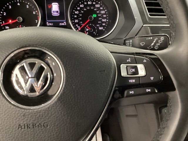 Used 2020 Volkswagen Tiguan SE w/ Panoramic Sunroof Package AWD/4WD image 21