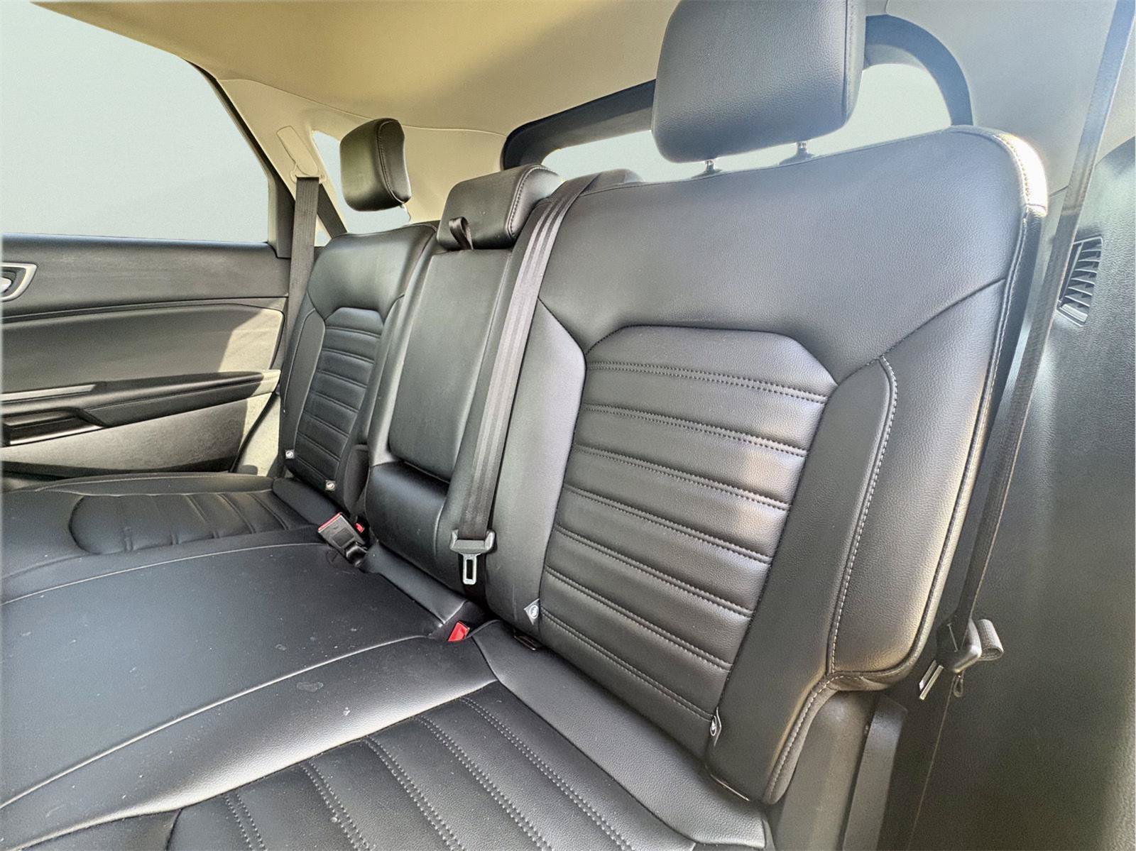Used 2023 Ford Edge SEL w/ Convenience Package AWD/4WD image 9