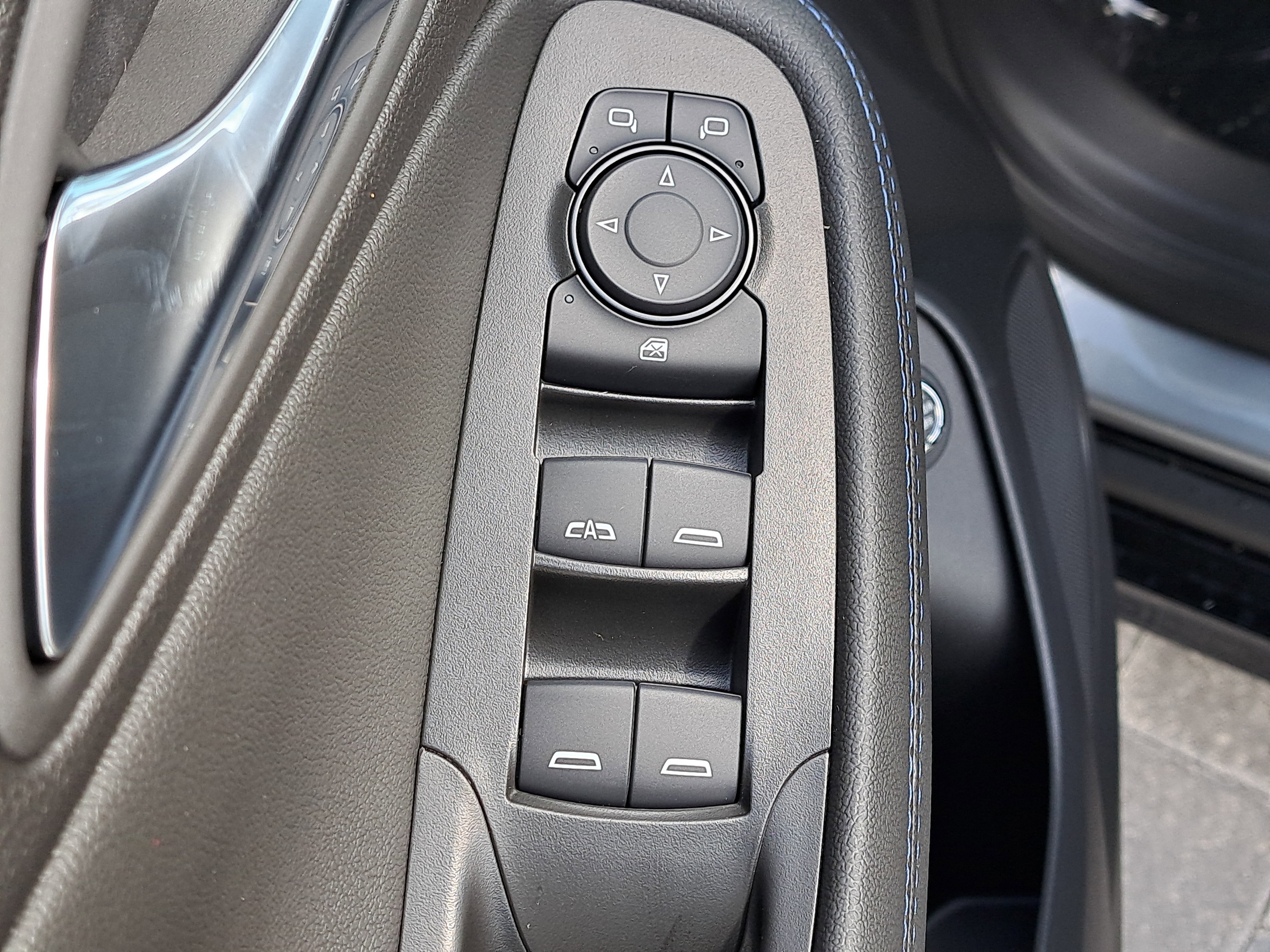 New 2026 Buick Encore GX Sport Touring w/ Comfort Package image 19