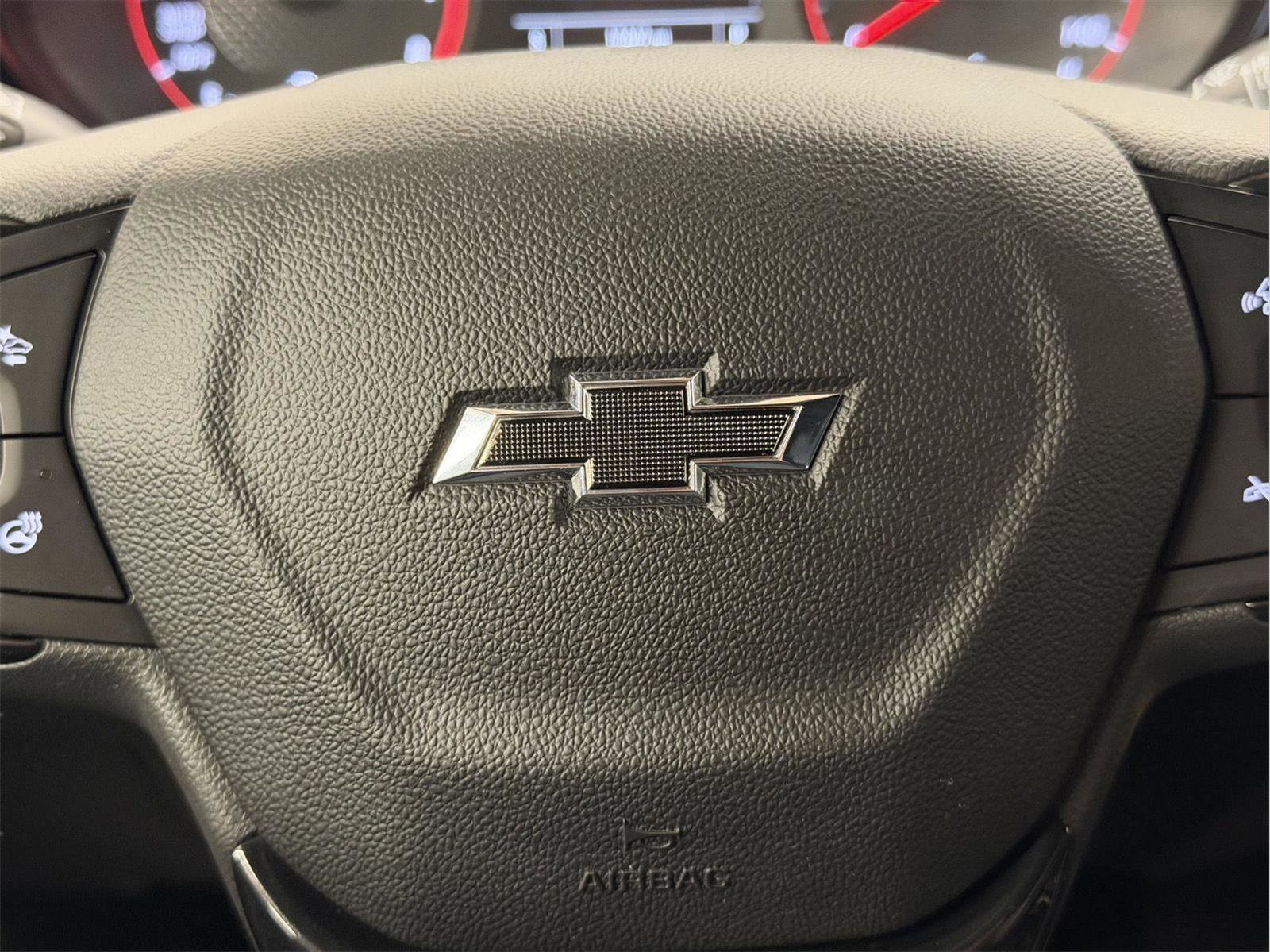 Certified 2024 Chevrolet Trax RS w/ Driver Confidence Package image 19