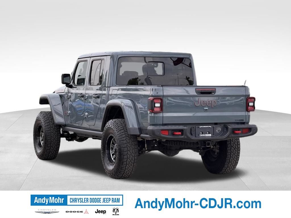 Used 2025 Jeep Gladiator Rubicon AWD/4WD image 5