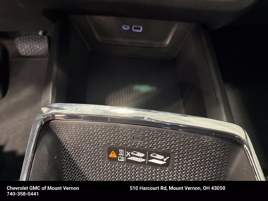 New 2027 Chevrolet Equinox RS w/ Safety and Technology Package FWD image 21