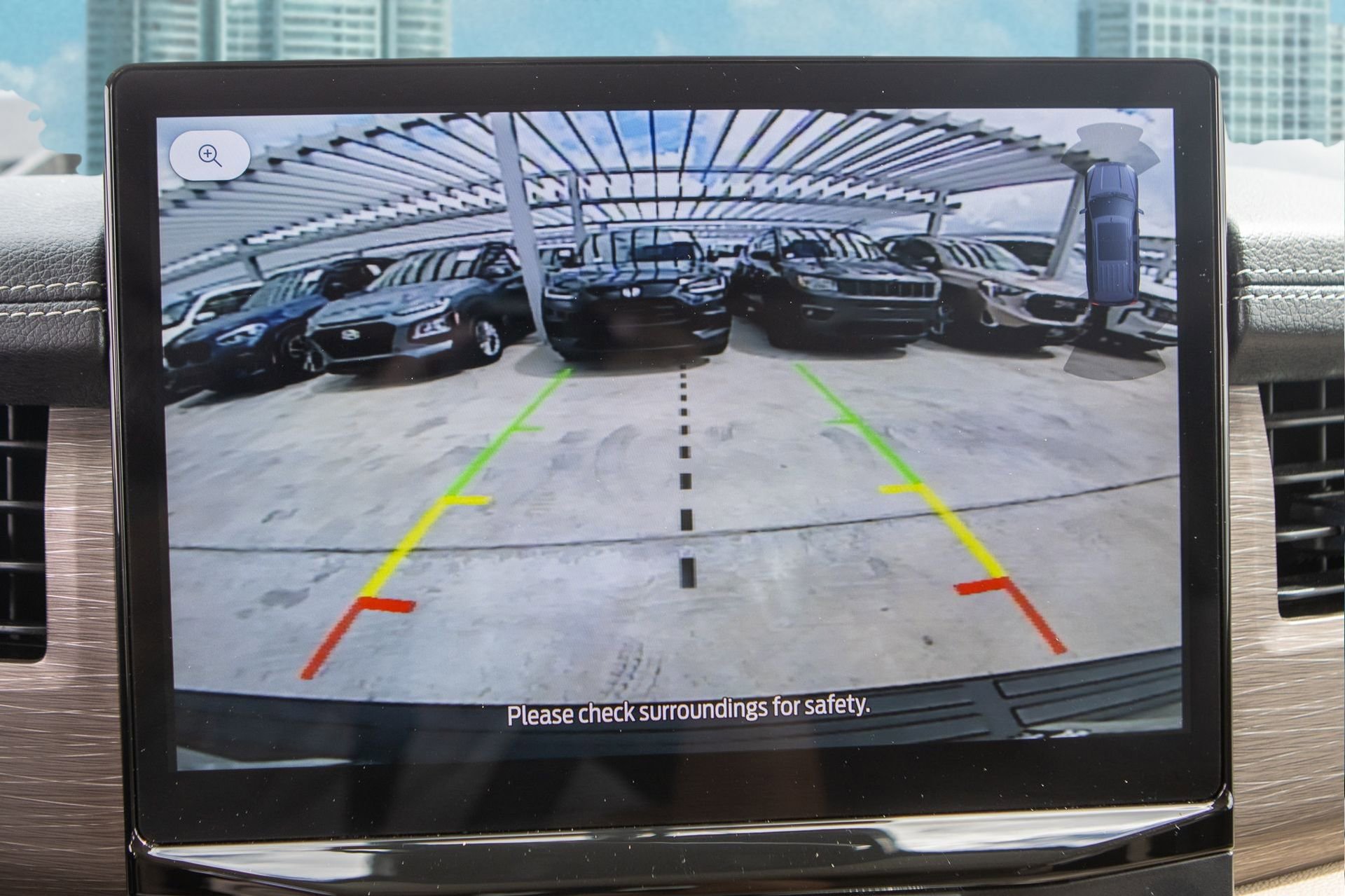 Used 2024 Ford Expedition Limited image 33