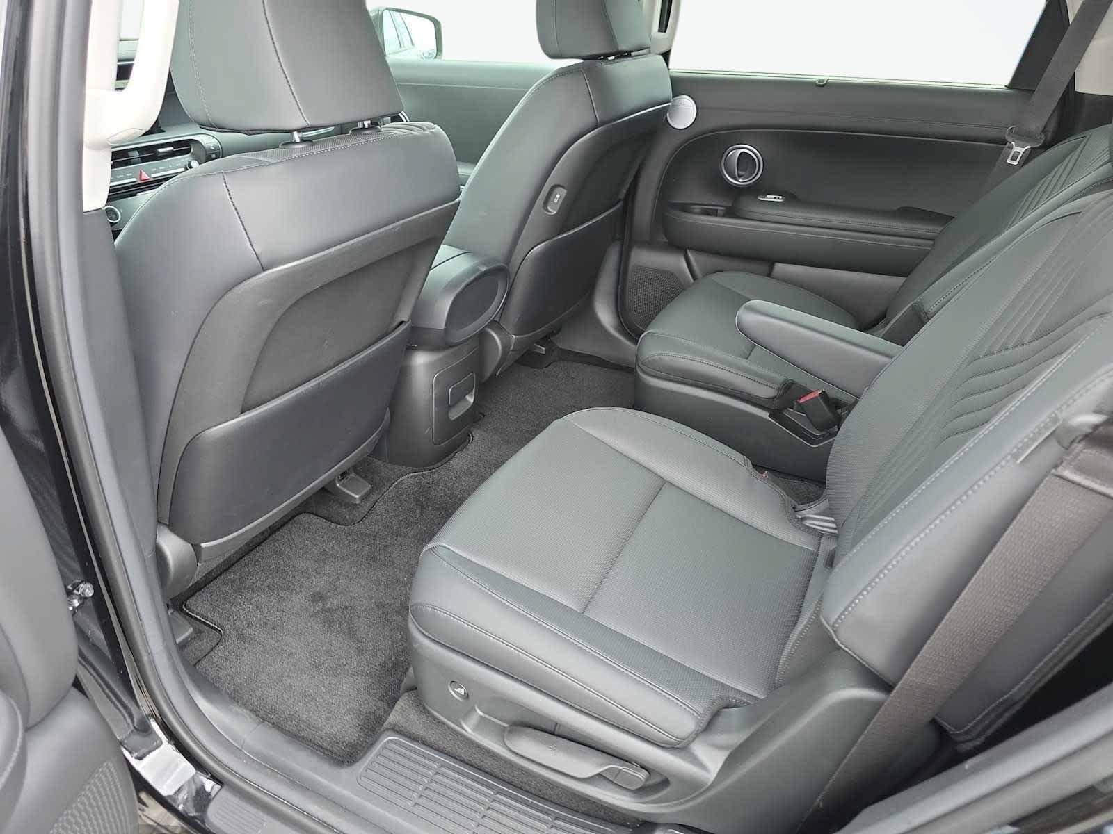 Certified 2026 Hyundai Palisade SEL FWD image 52