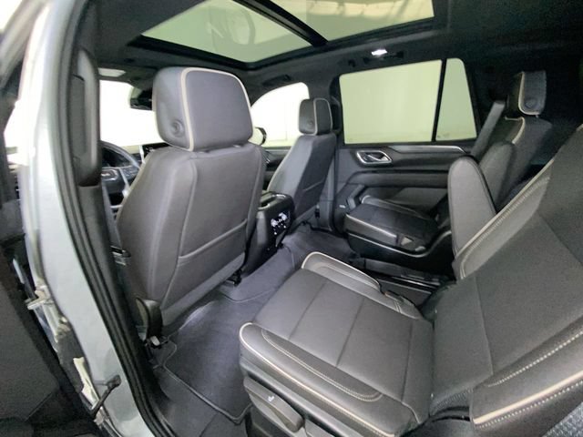 Used 2023 GMC Yukon SLT w/ SLT Luxury Package AWD/4WD image 29