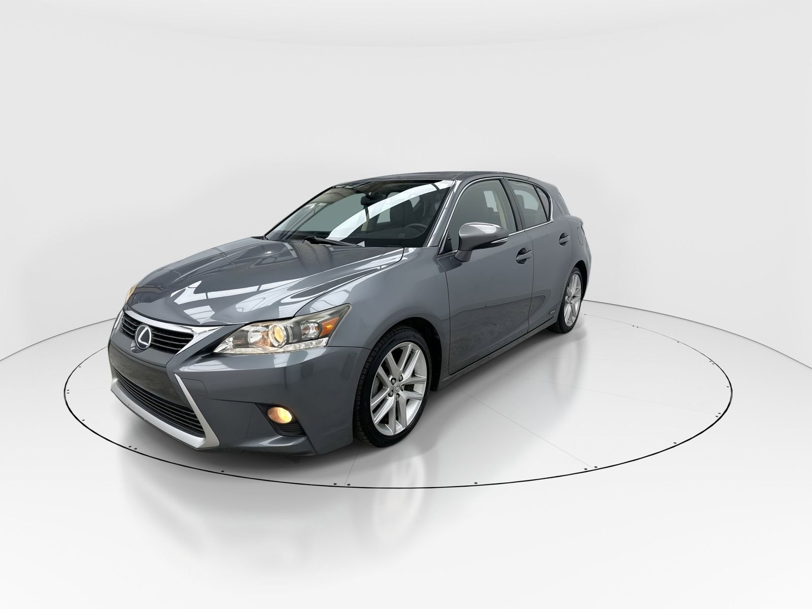 Used 2014 Lexus CT 200h image 3