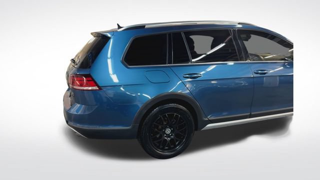 Used 2018 Volkswagen Golf Alltrack SE AWD/4WD image 9