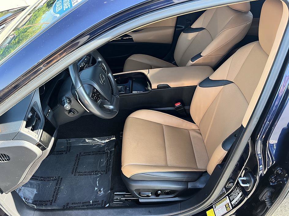 Used 2023 Lexus ES 350 w/ Premium Package FWD image 13