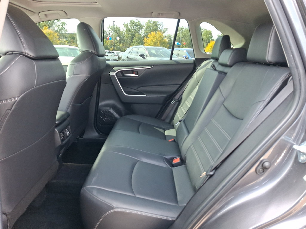 Used 2019 Toyota RAV4 XLE Premium w/ All Weather Liner Package AWD/4WD image 10