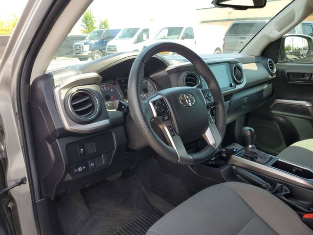 Used 2023 Toyota Tacoma SR5 w/ Technology Package AWD/4WD image 10