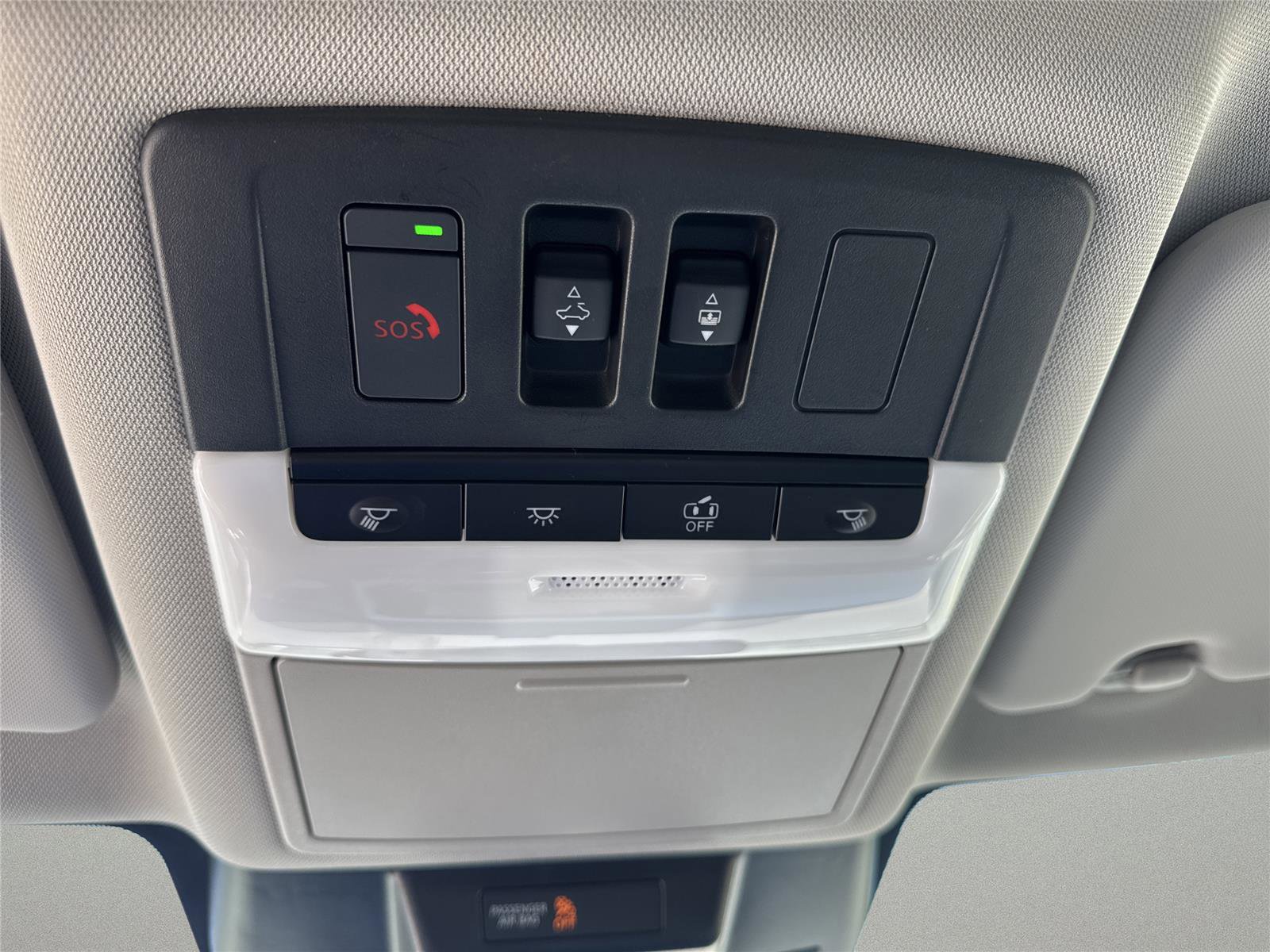 Used 2023 Nissan Rogue SL w/ SL Premium Package FWD image 28