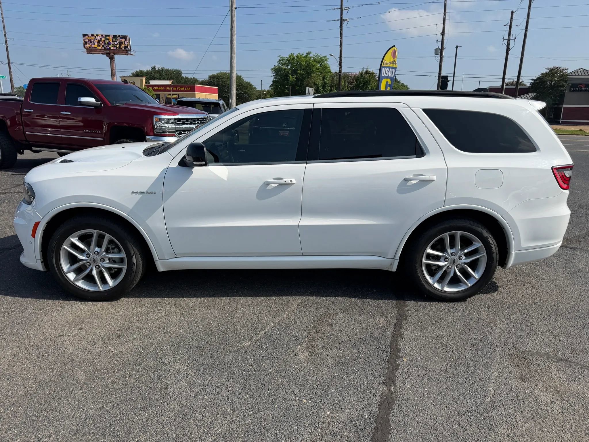 Used 2023 Dodge Durango R/T AWD/4WD image 16