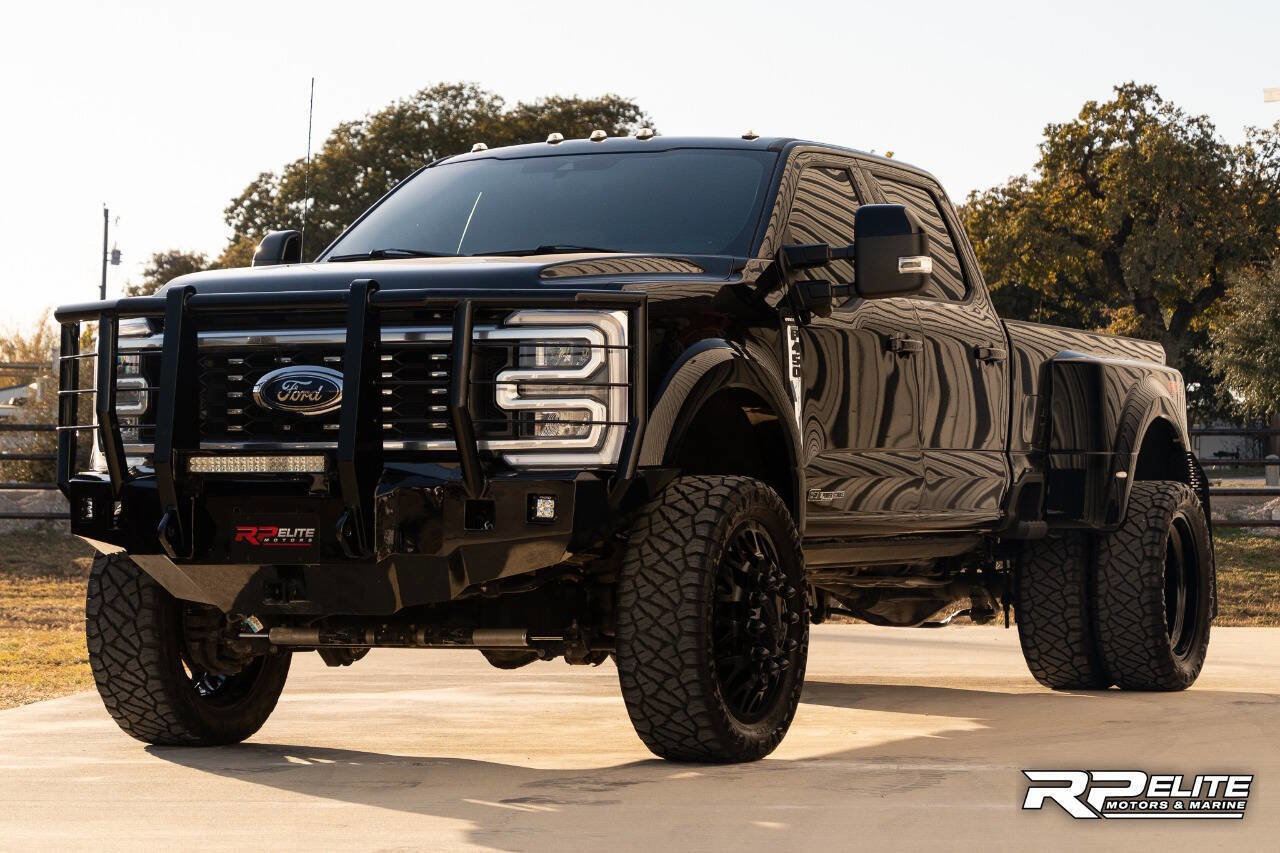 Used 2023 Ford F450 Lariat w/ FX4 Off-Road Package image 4